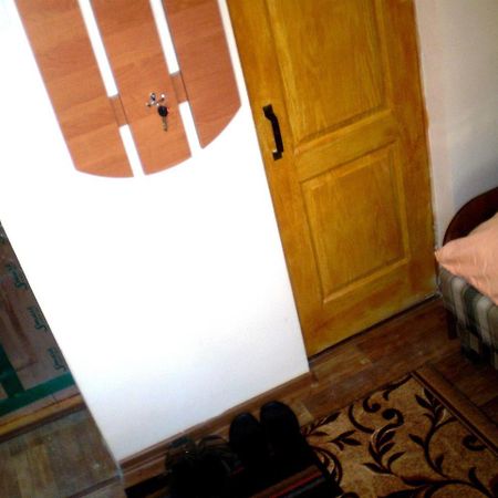Мини Студия Центр Николаева Соборной-Макарова Макдональдс Wi-Fi 1 Диван 2 Этаж Nikolayev Exterior foto